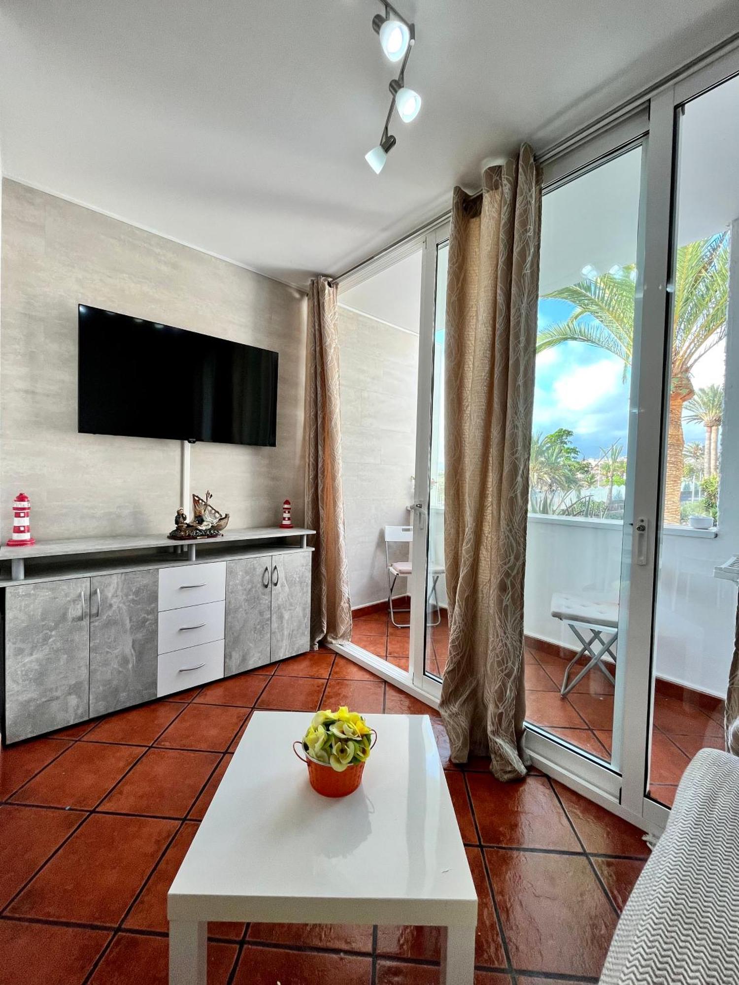 Primavera Holiday Apartment Arona  Kültér fotó